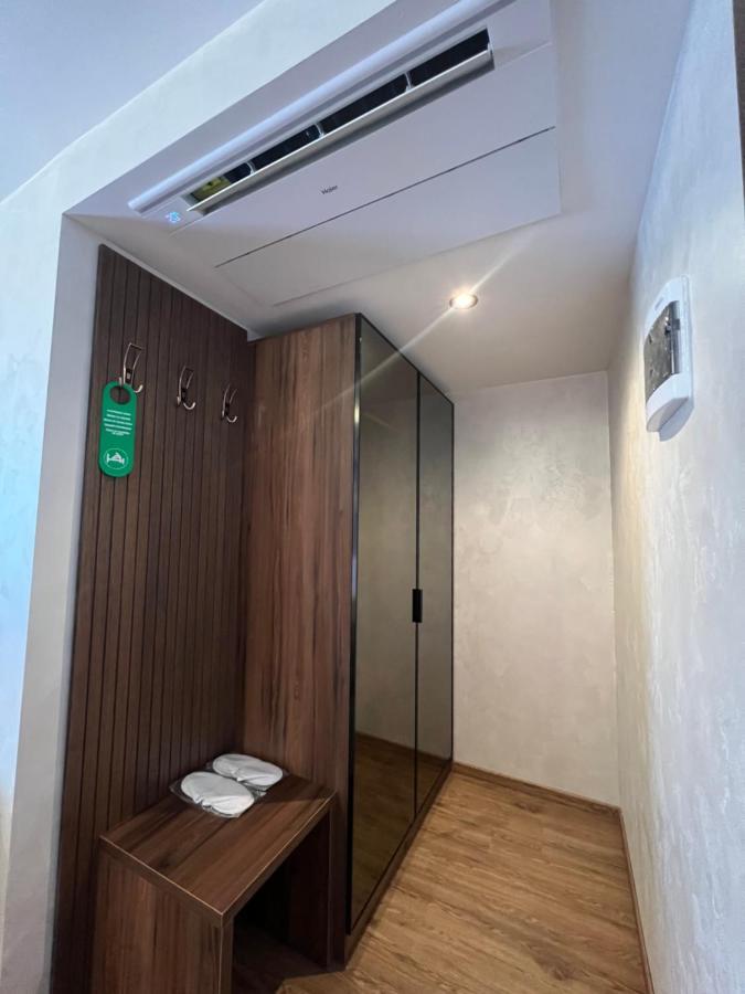 Hotel Palace San Valentino Umag Eksteriør billede