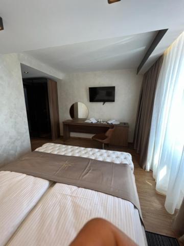 Hotel Palace San Valentino Umag Eksteriør billede